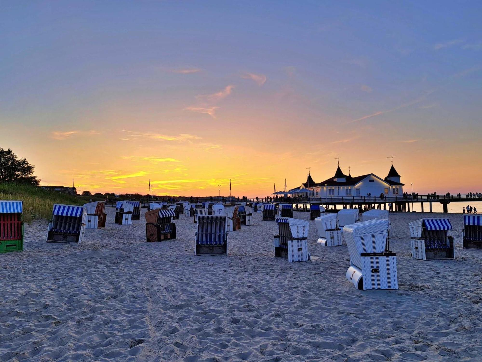 Ferienwohnung 2_2_10 _Inselstrand ゼーバート・ヘリングスドルフ エクステリア 写真